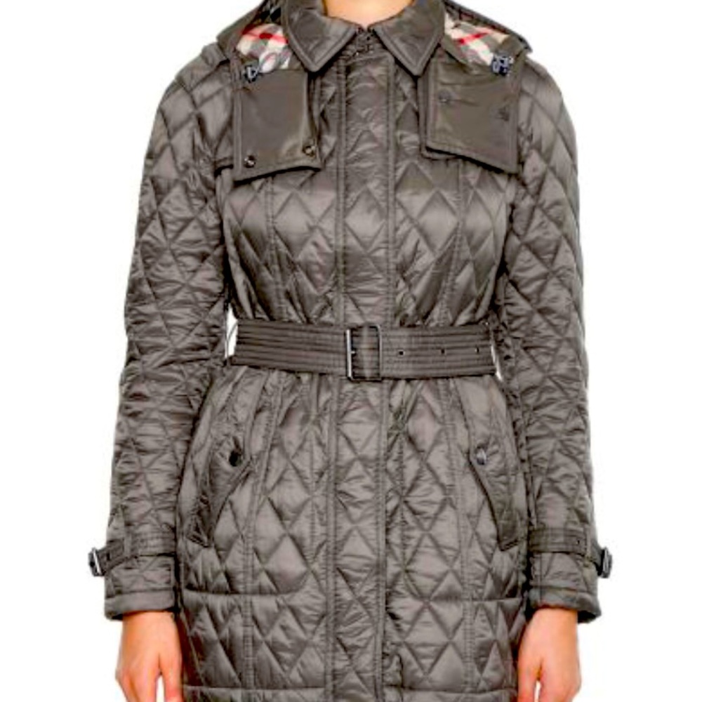 Burberry Finsbridge quilted jacket in Mink Gray